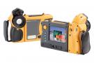 With a 180° articulating lens, pinpoint and analyze images in hard to reach industrial applications with the Ti50FT infrared camera.